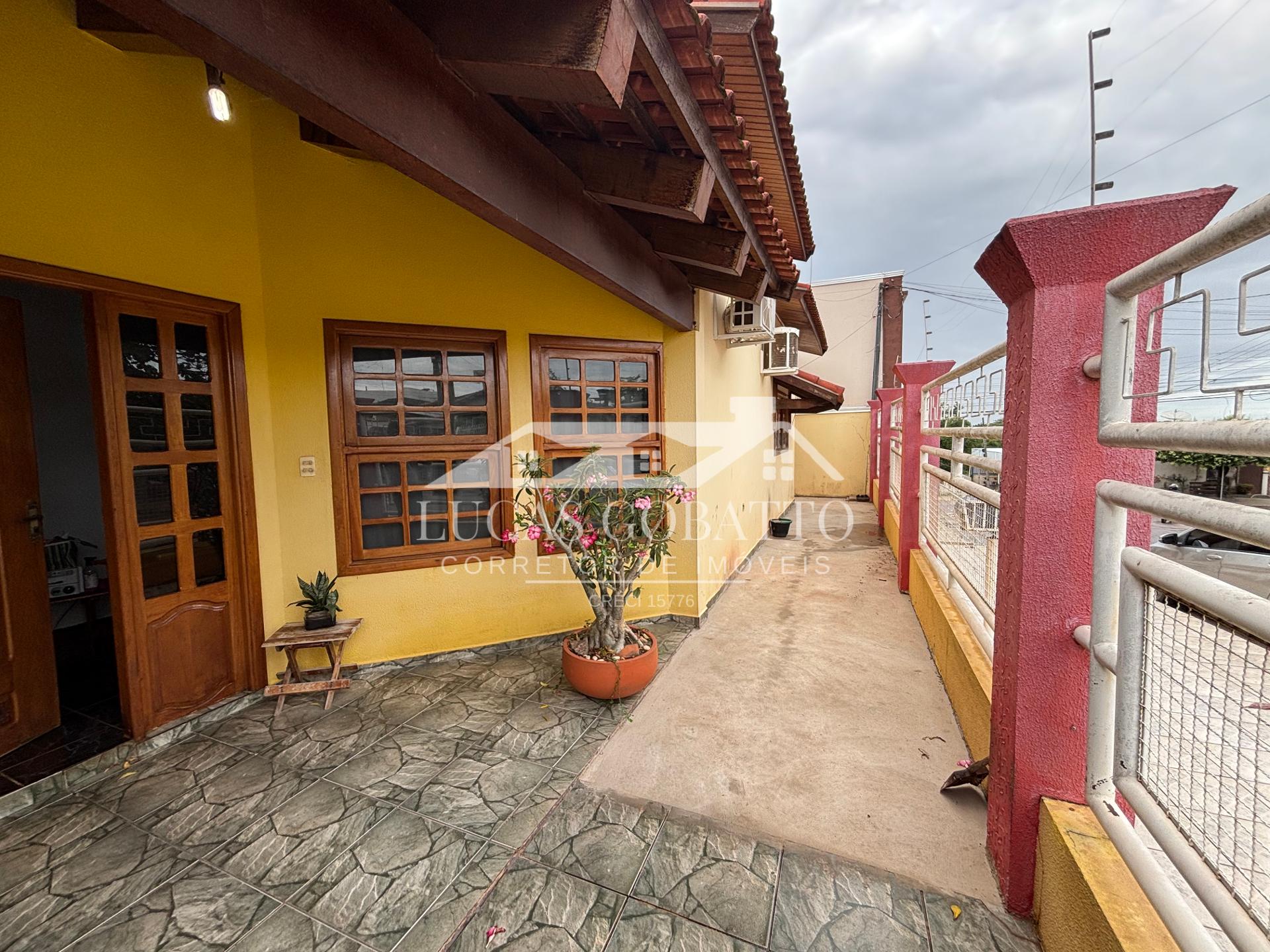 [REVISAR IMPORTAÇÃO] CASA À VENDA - CENTRO DE JUARA - 3 QUARTOS - PISCINA - ÁREA GOURMET — 1